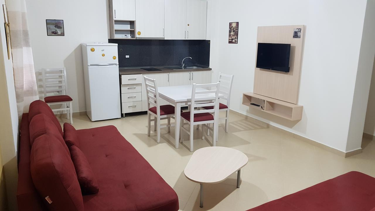 Appartamento Giallo Vlorë Exterior foto