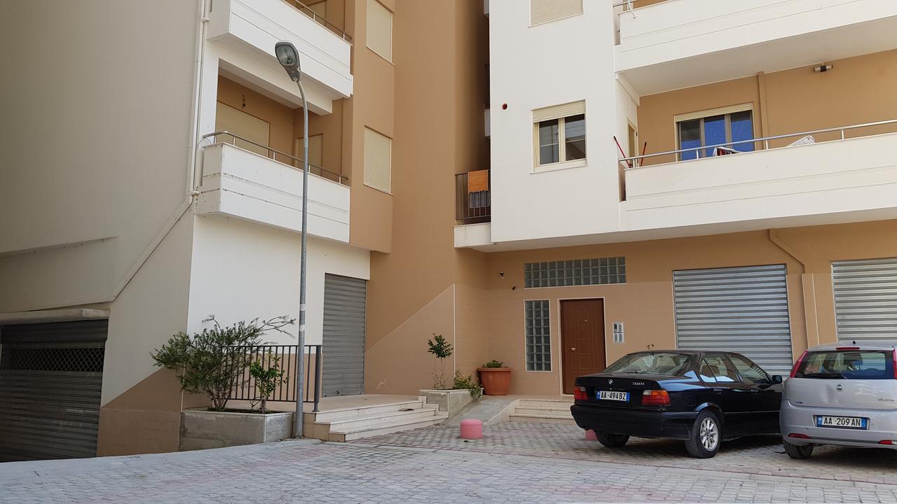 Appartamento Giallo Vlorë Exterior foto