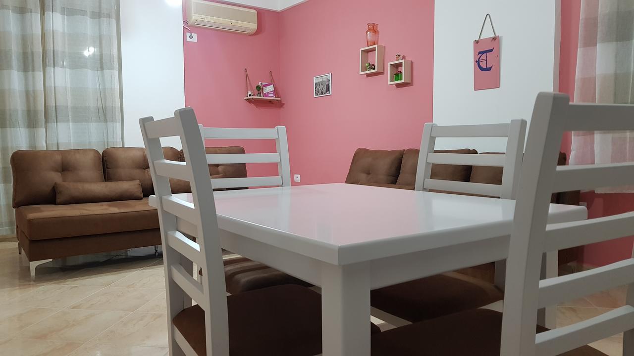 Appartamento Giallo Vlorë Exterior foto